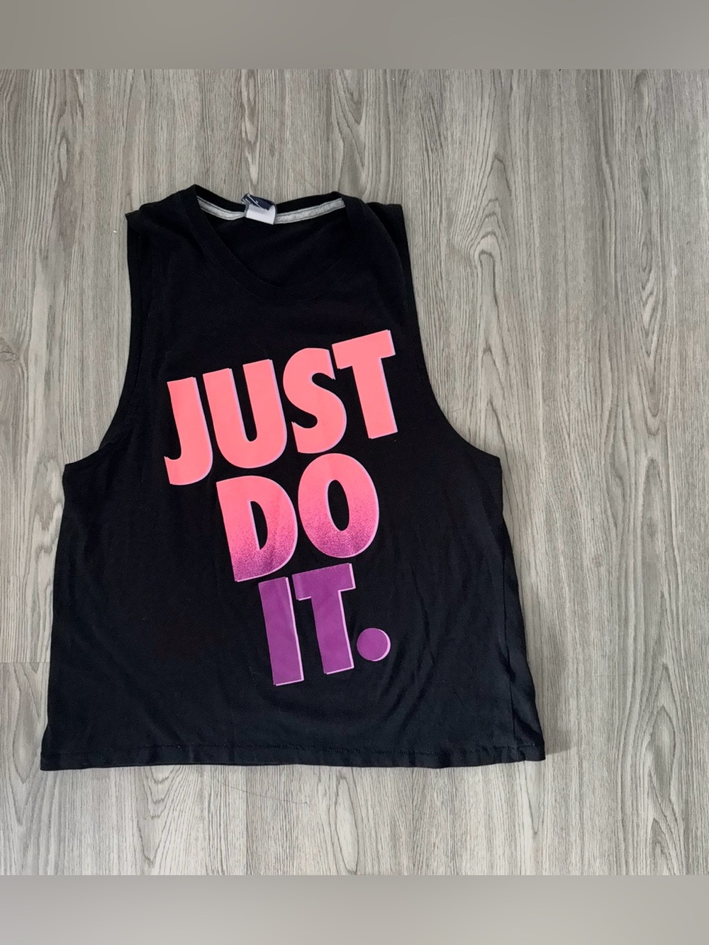 Nike Just Do It Women's M Black Muscle Tank Graphic Logo Crew Neck Lightweight